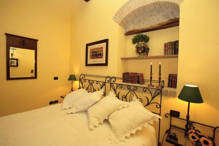 DOUBLE SUPERIOR WITH BALCONY Room