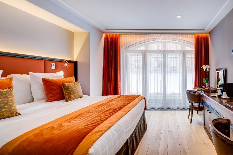 DOUBLE CLASSIC Room
