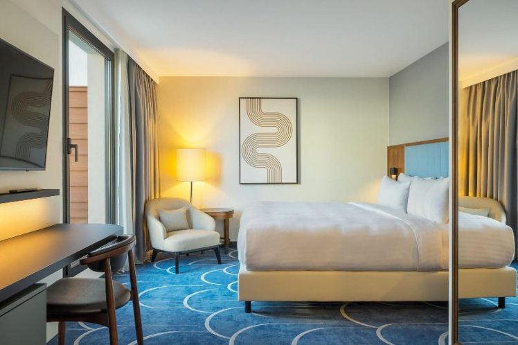 DOUBLE SUPERIOR KING BED Room