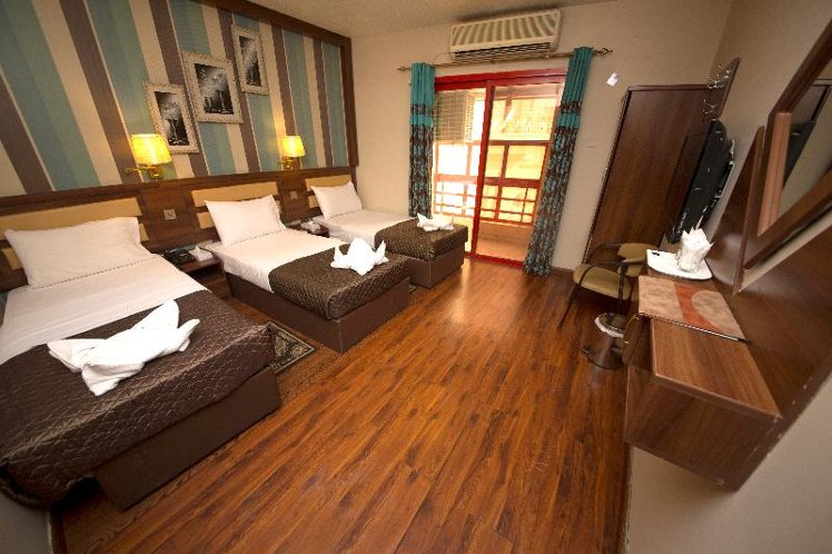 QUADRUPLE DELUXE Room