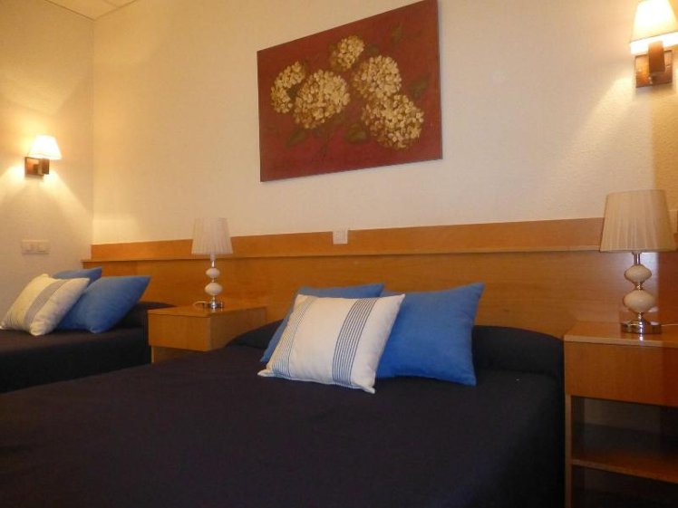 DOUBLE STANDARD Room