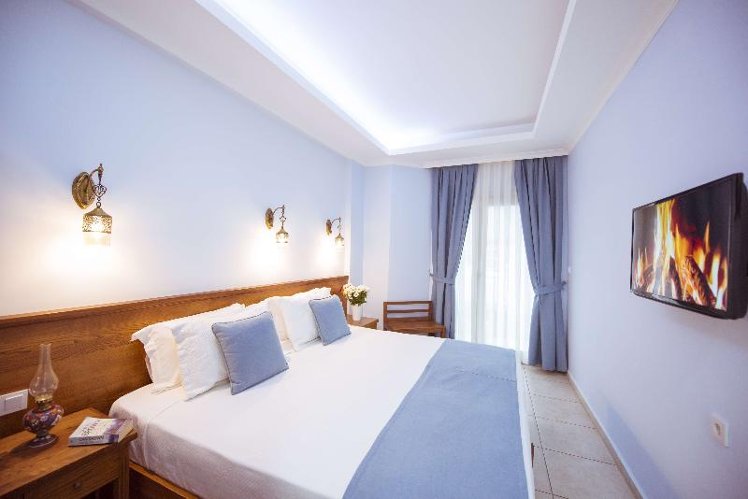 DOUBLE STANDARD Room