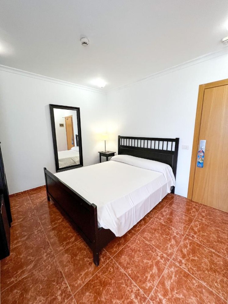 DOUBLE SINGLE USE STANDARD Room