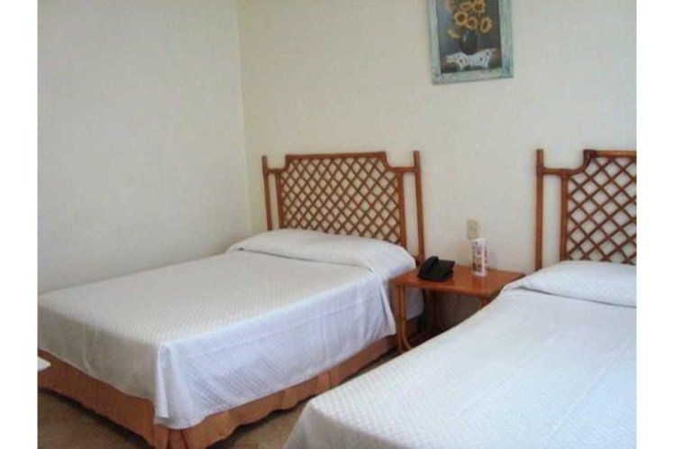 DOUBLE STANDARD Room