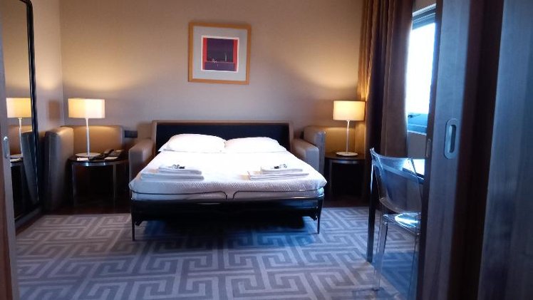 SUITE CAPACITY 2 Room