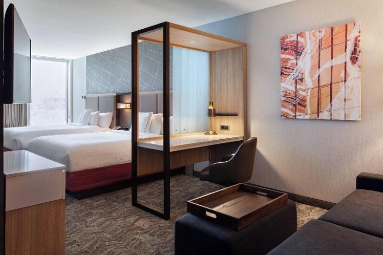 SUITE TWO QUEEN BEDS Room