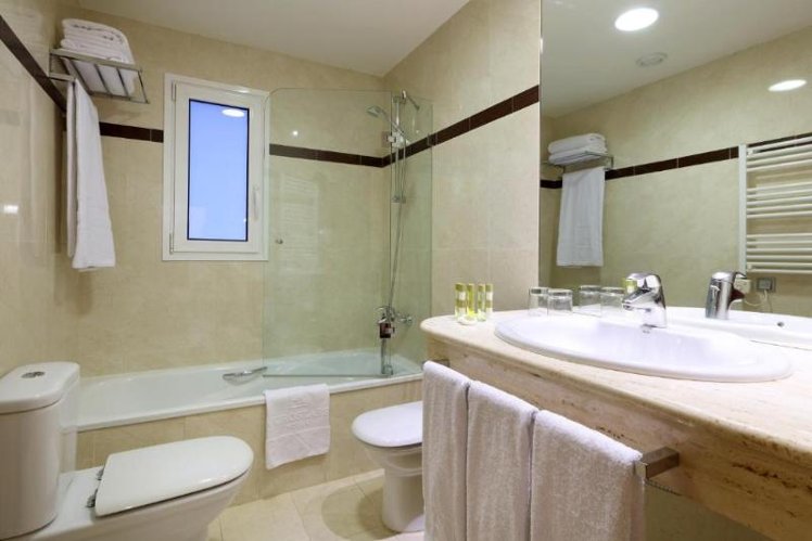 Double or Twin STANDARD Room
