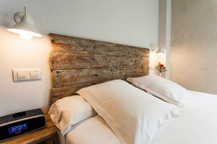 DOUBLE STANDARD Room