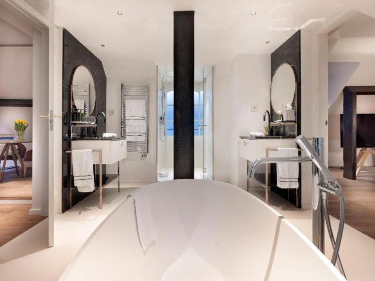 SUITE GRAND Room