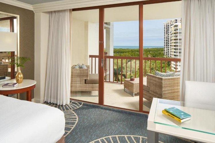 DOUBLE TWO QUEEN BEDS Room