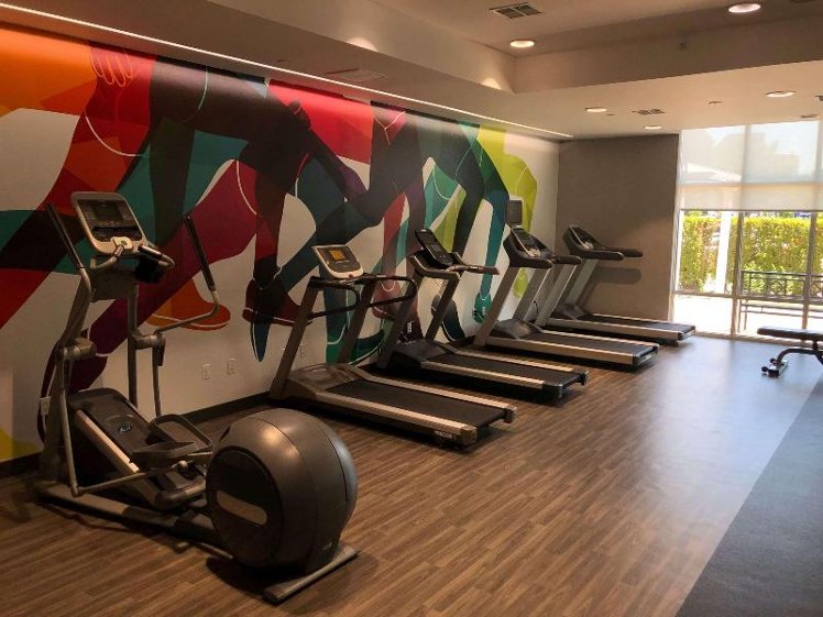Hampton Inn & Suites Staten Island