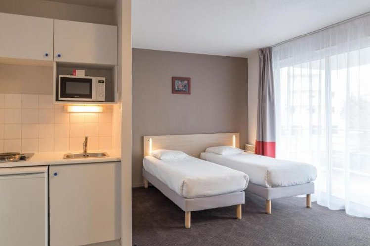 TWIN SUPERIOR Room