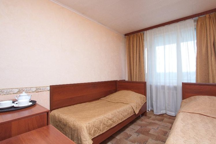 DOUBLE SINGLE USE STANDARD Room