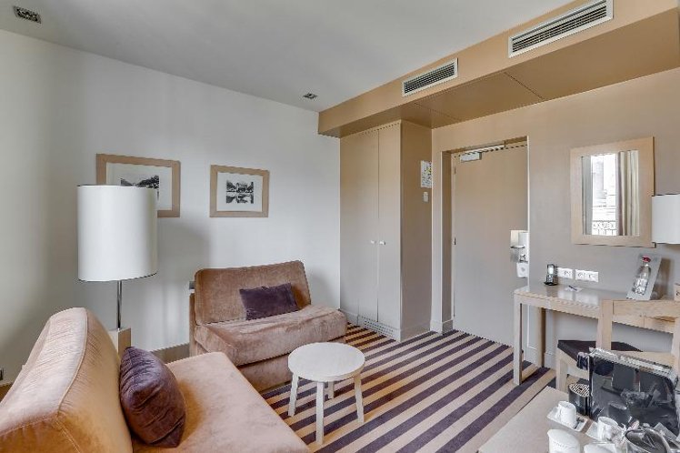 SUITE CAPACITY 4 Room