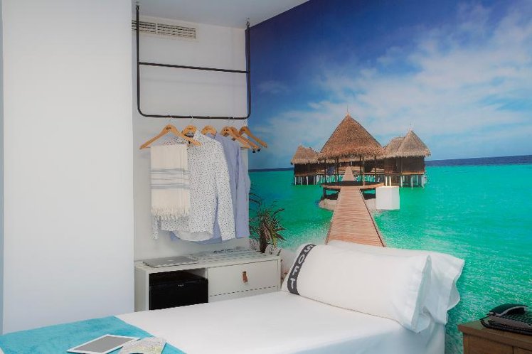 TWIN STANDARD Room