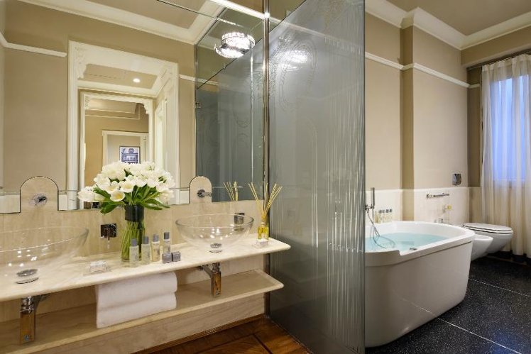 SUITE CAPACITY 2 Room