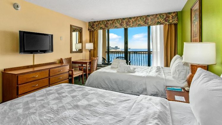 SUITE WITH VIEWS Room