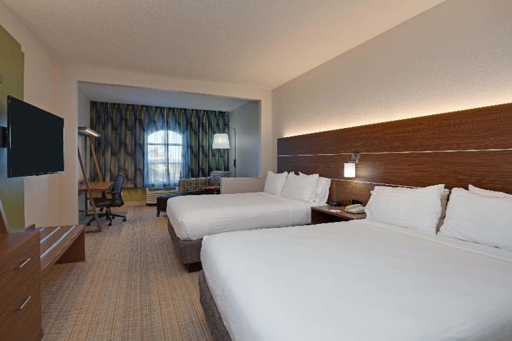 DOUBLE TWO QUEEN BEDS Room