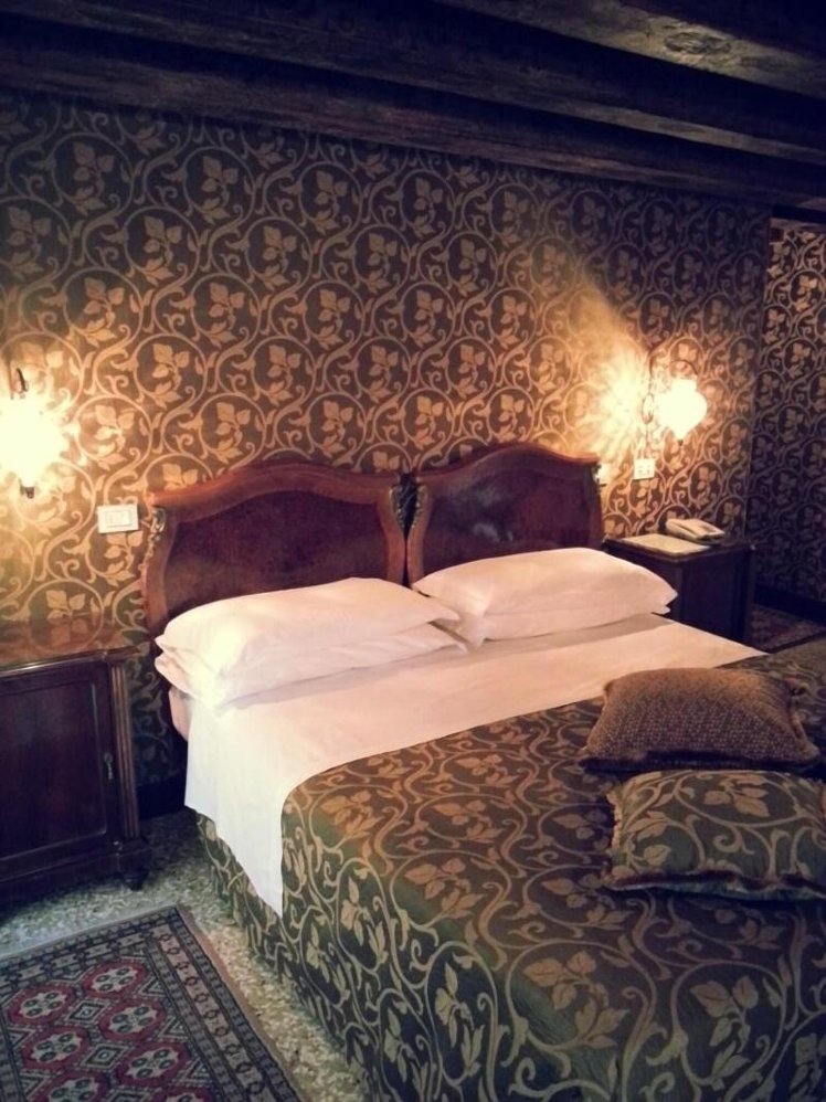 TWIN CLASSIC Room