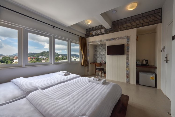 TWIN SUPERIOR Room