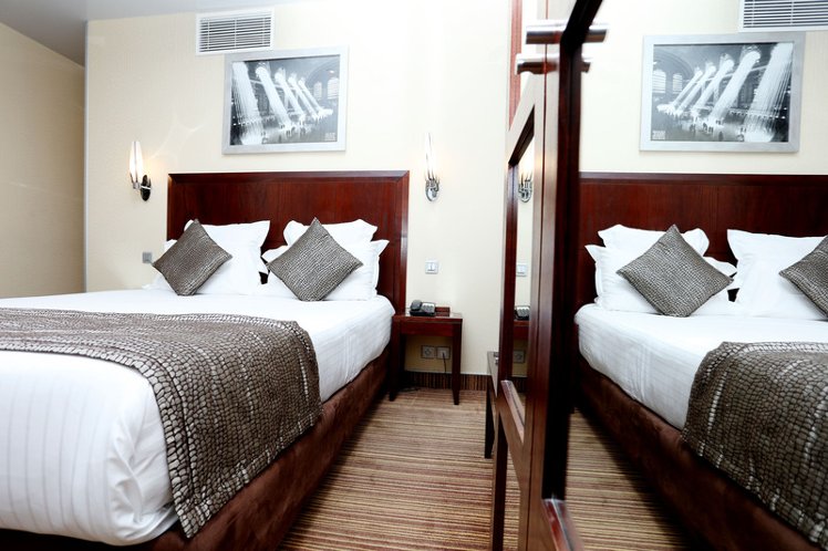 DOUBLE SUPERIOR Room