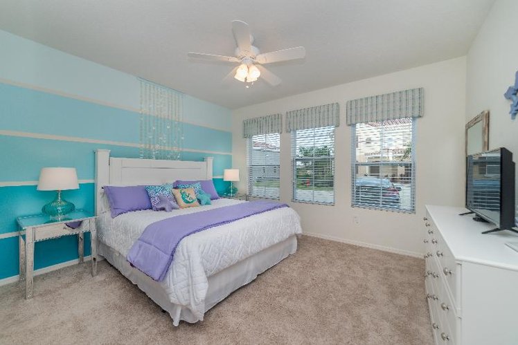 TOWNHOME FOUR BEDROOMS Room