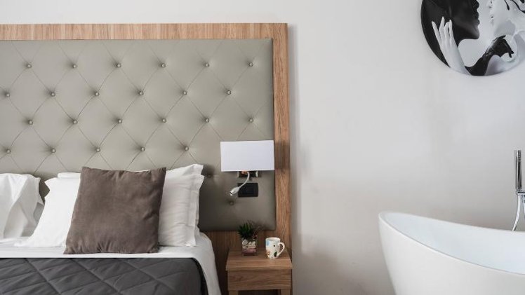 JUNIOR SUITE WITH JACUZZI Room