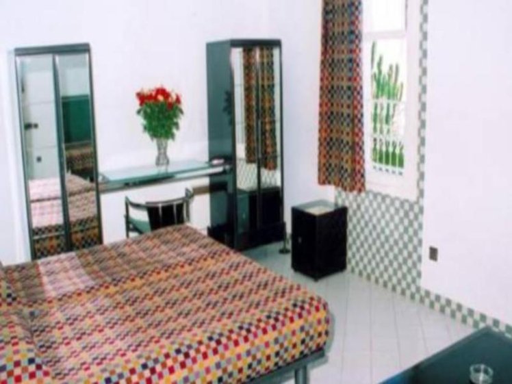 DOUBLE STANDARD Room