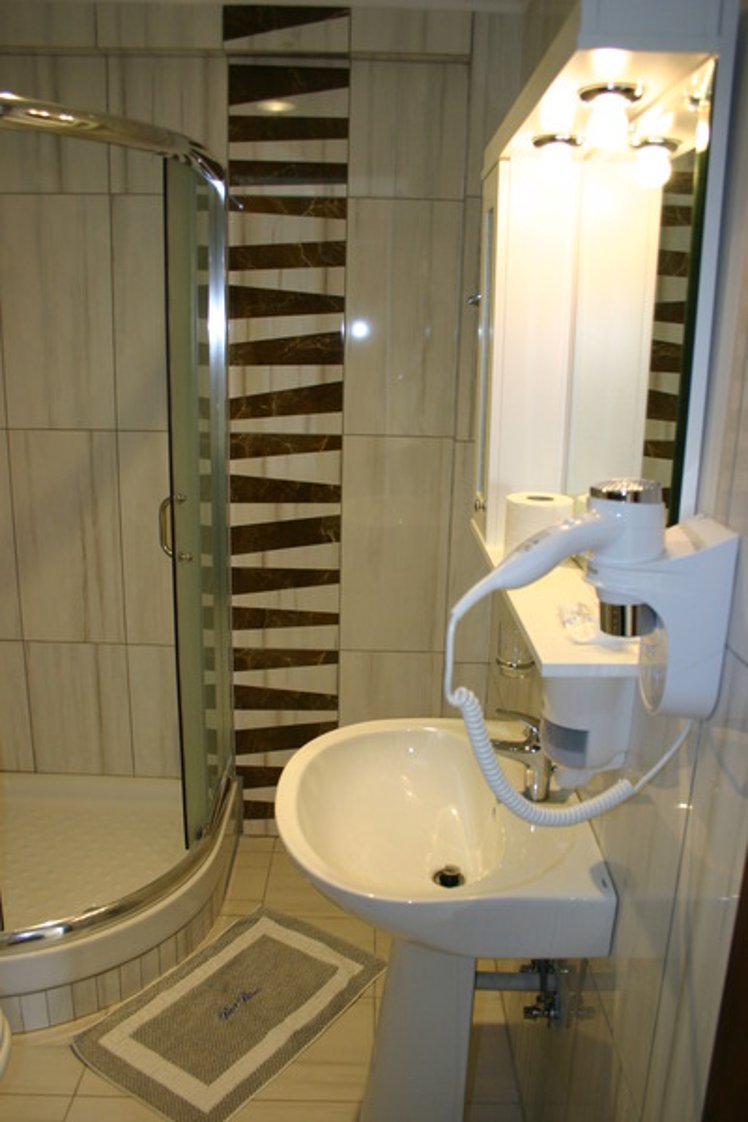 DOUBLE STANDARD Room