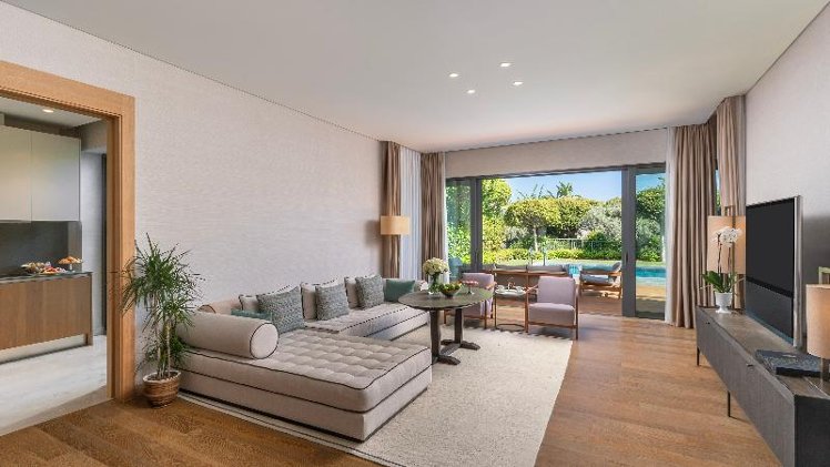 APARTMENT TWO BEDROOMS WITH PRIVATE POOL Room