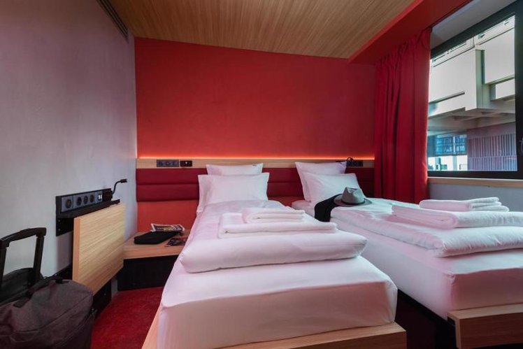 TWIN STANDARD Room