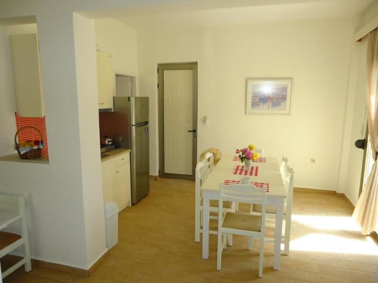APARTMENT THREE BEDROOMS Room