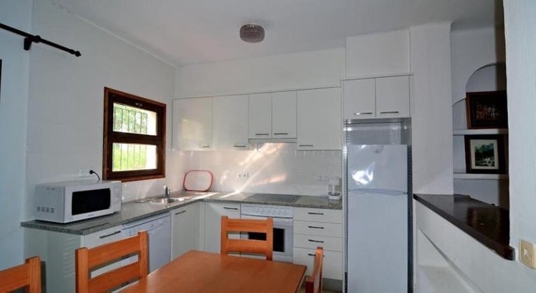 APARTMENT THREE BEDROOMS Room