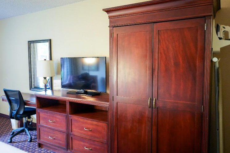 DOUBLE TWO DOUBLE BEDS Room