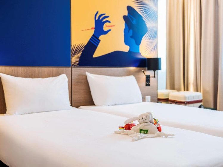SUITE CONNECTING ROOM Room