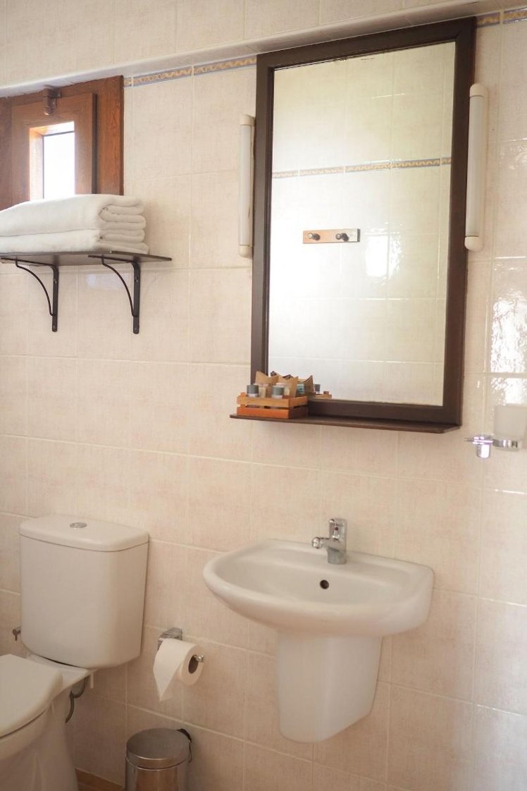 Oya Boutique Hotel & Suites