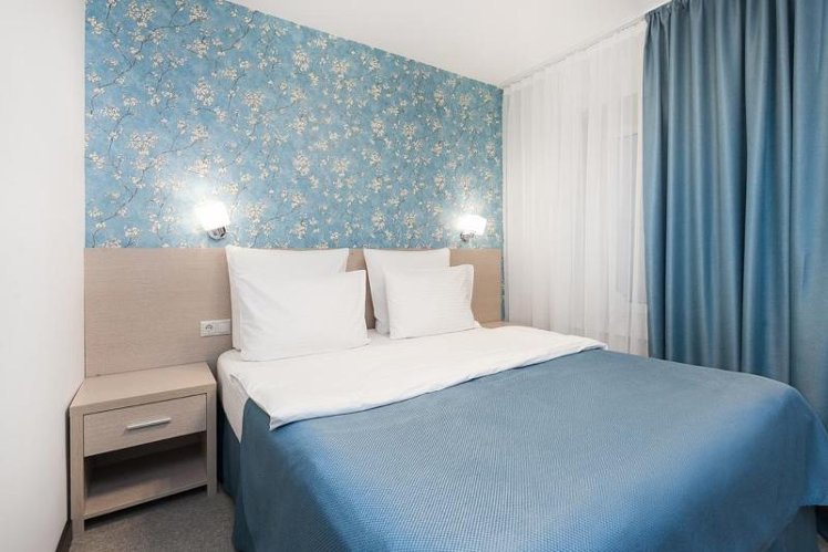 JUNIOR SUITE STANDARD Room