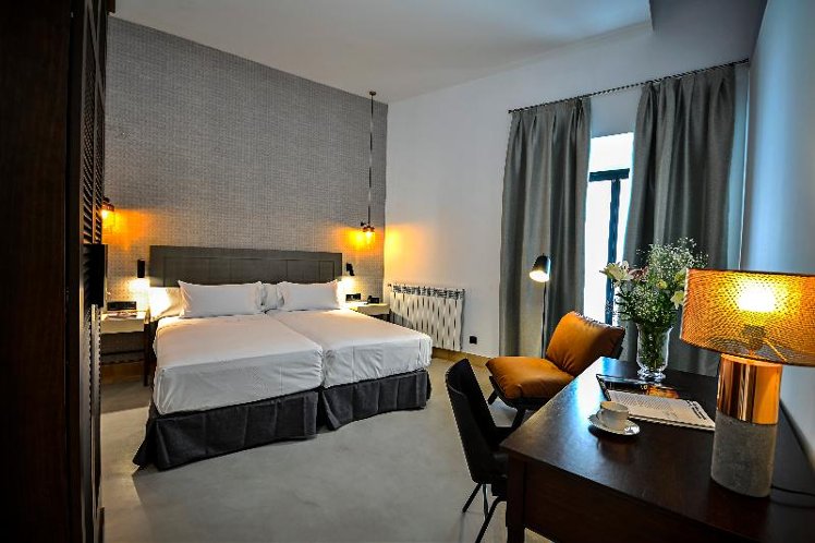Double or Twin SUPERIOR Room