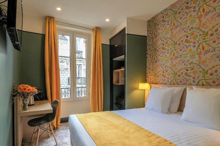 TWIN ECONOMY Room