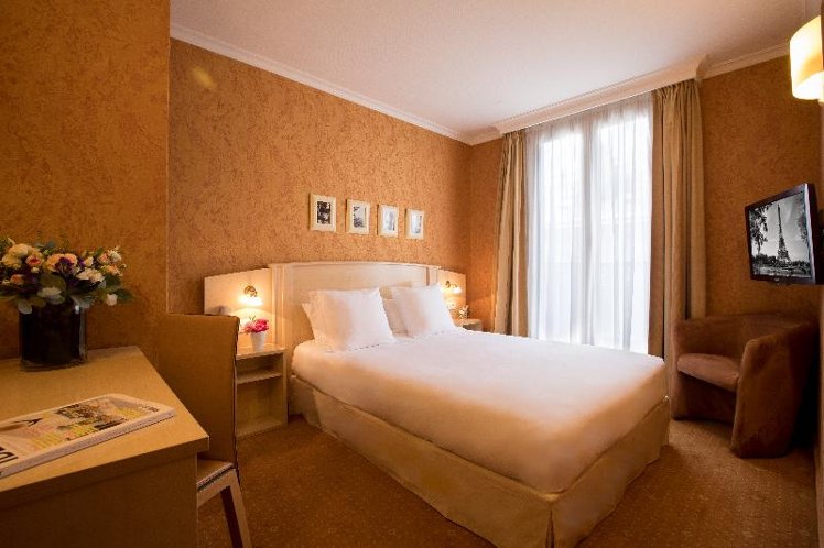 DOUBLE SUPERIOR Room