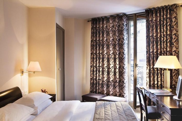 DOUBLE STANDARD Room