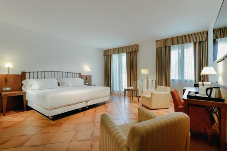 DOUBLE SINGLE USE SUPERIOR Room
