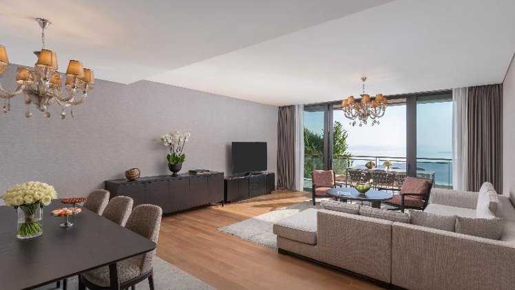 APARTMENT FOUR BEDROOMS WITH VIEWS Room