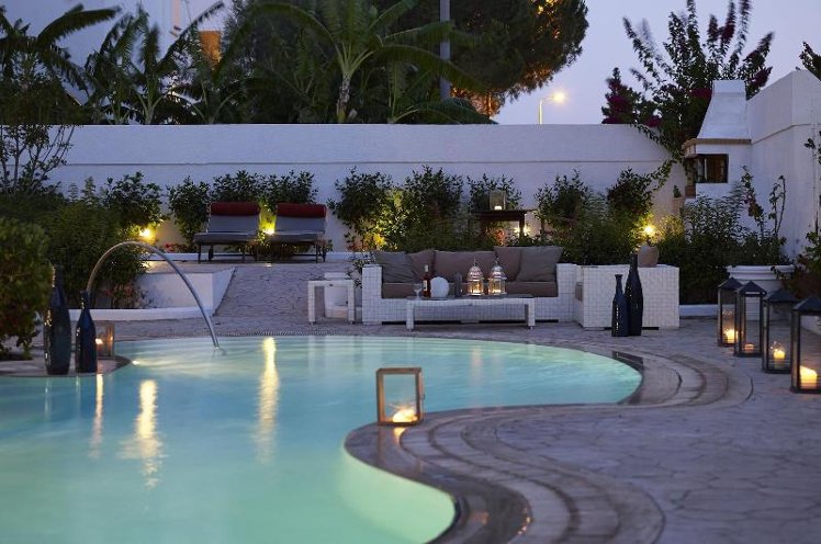 Pool