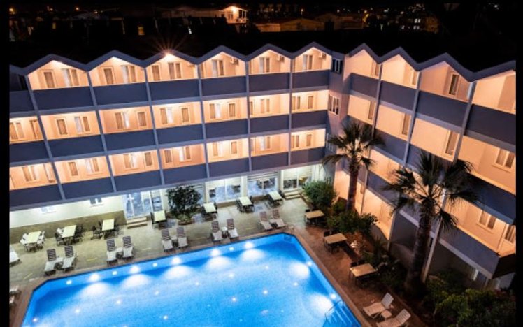 Side Spring Hotel