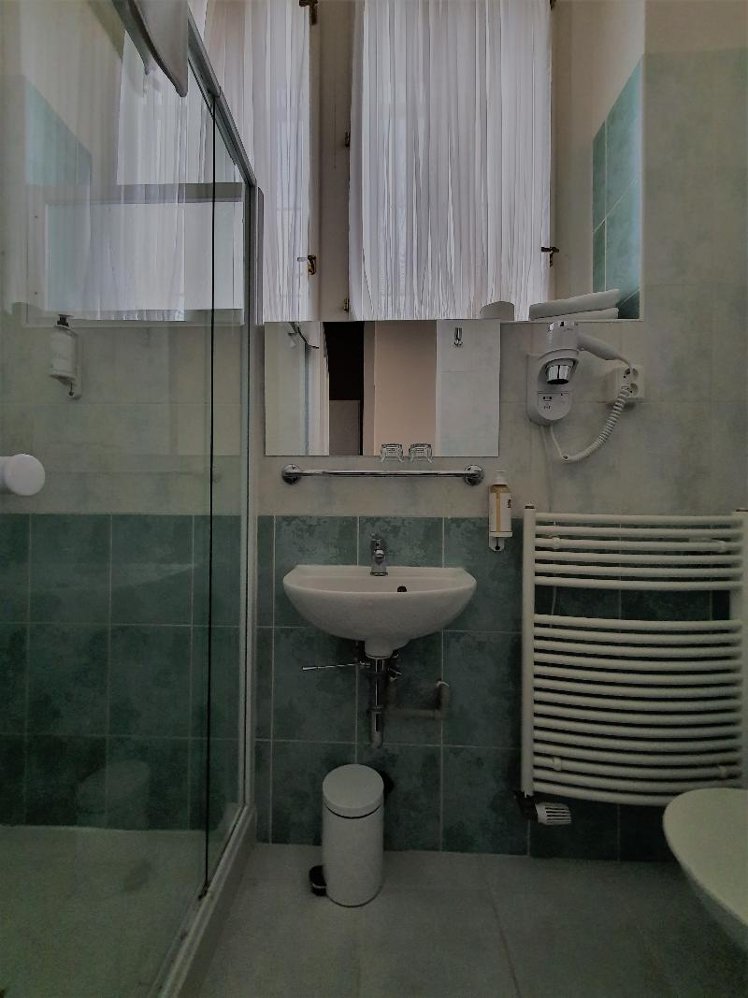 DOUBLE STANDARD Room