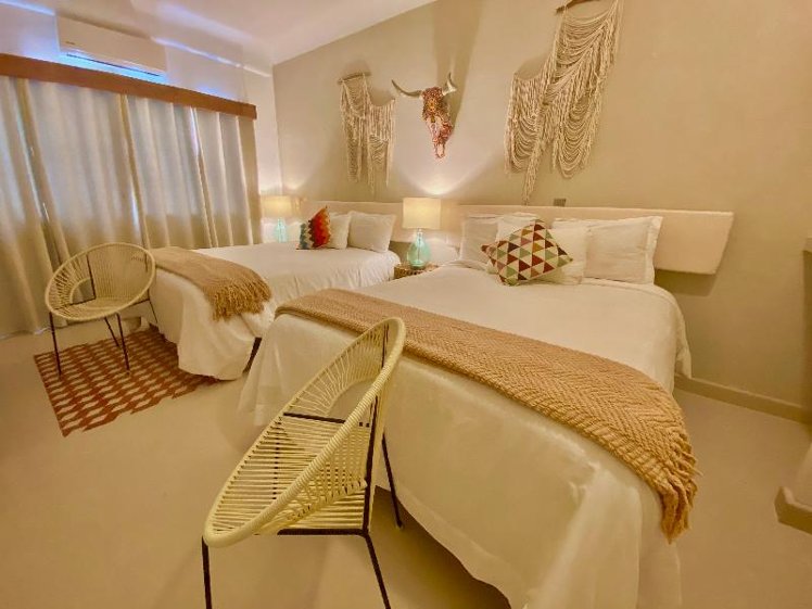 DOUBLE TWO QUEEN BEDS Room