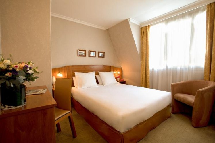 DOUBLE STANDARD Room