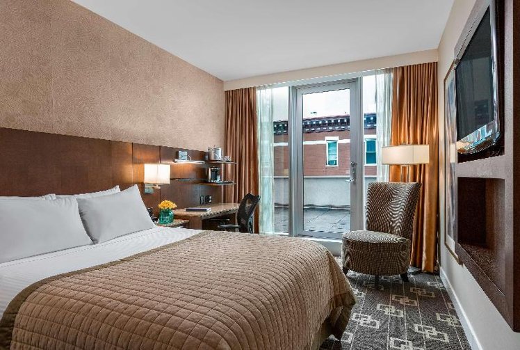 DOUBLE PREMIUM Room