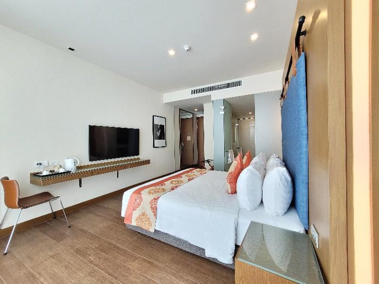DOUBLE PREMIER Room